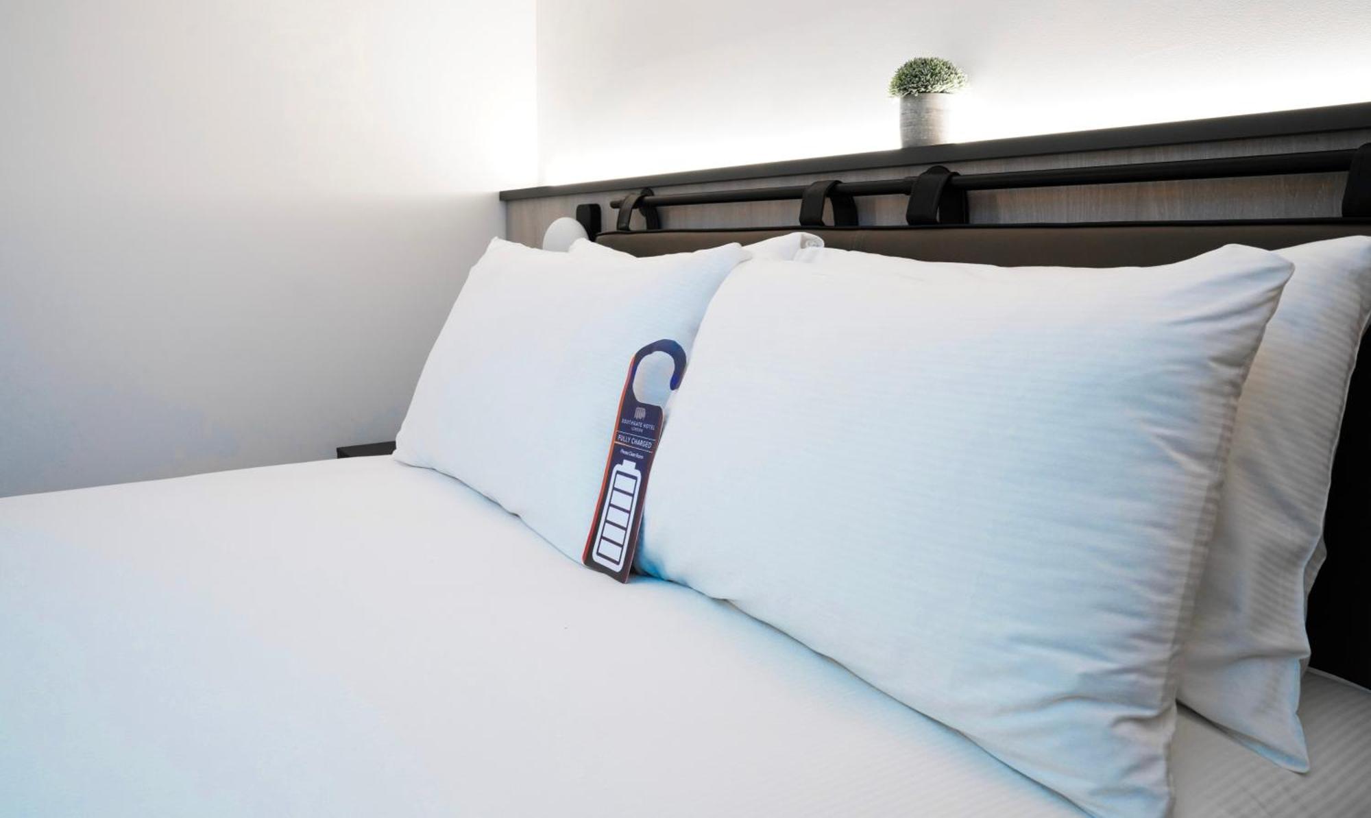 Southgate Hotel London East Barnet 외부 사진