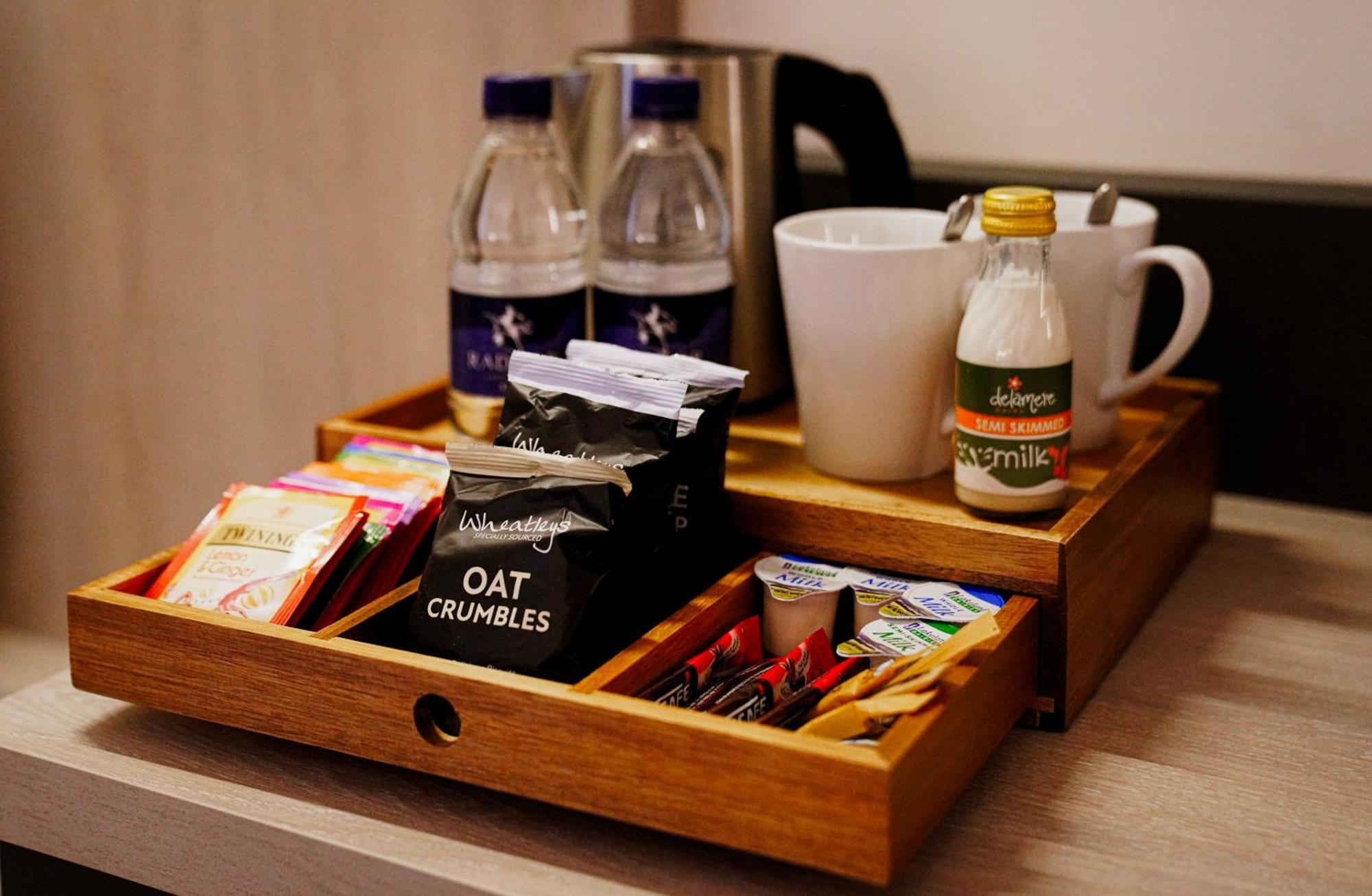 Southgate Hotel London East Barnet 외부 사진